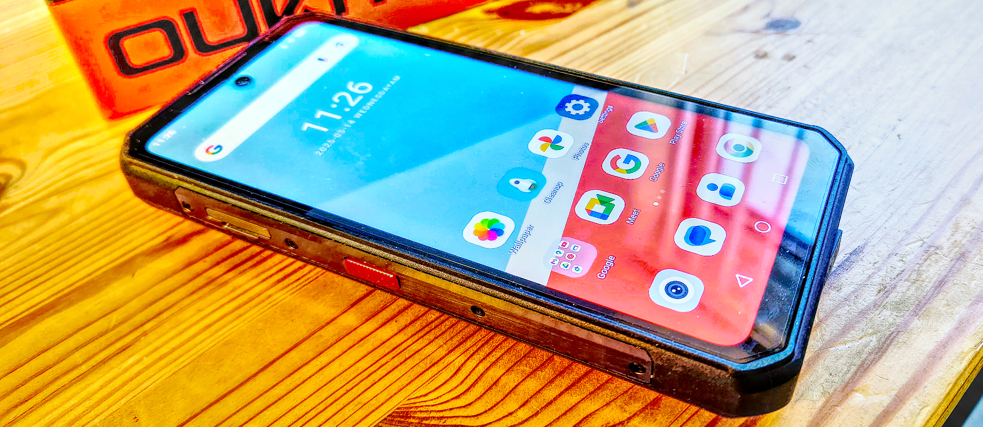 Oukitel WP300