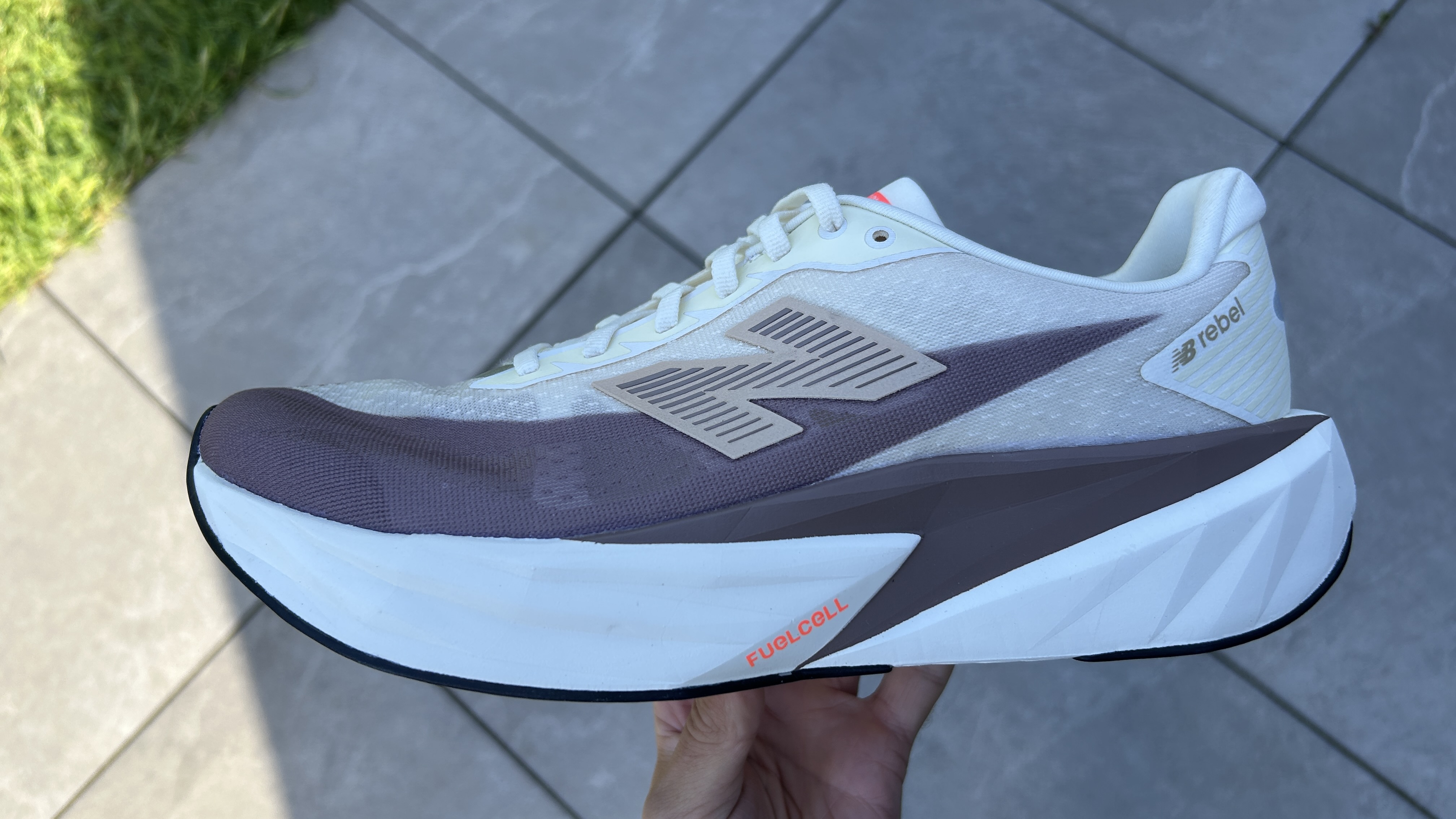 New Balance Rebel v5